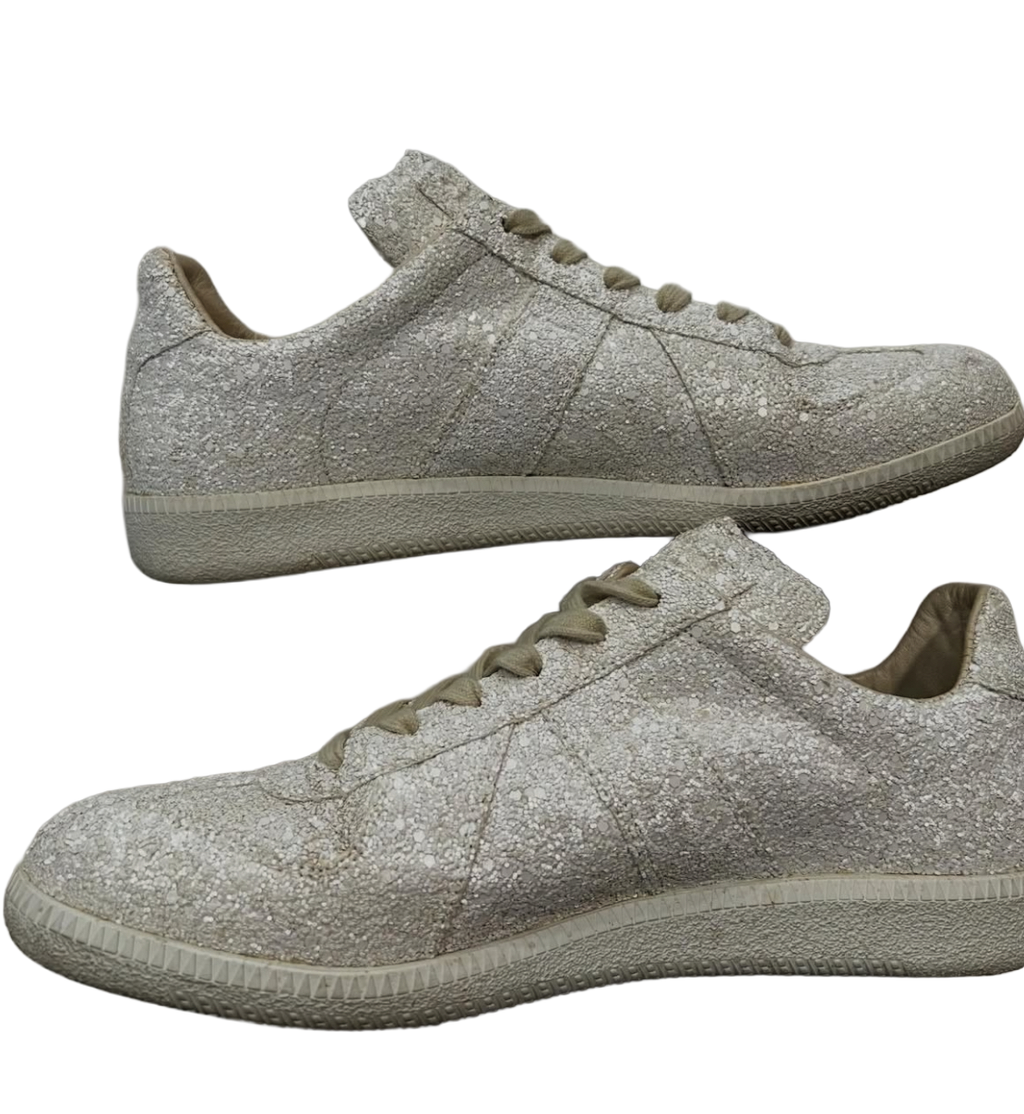 MAISON MARGIELA GAT LOW “WHITE GLITTER” ✨