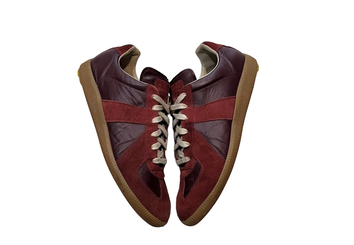 MAISON MARGIELA GAT LOW “RED & BLACK”